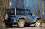 Jeep Wrangler Sport 2012 года